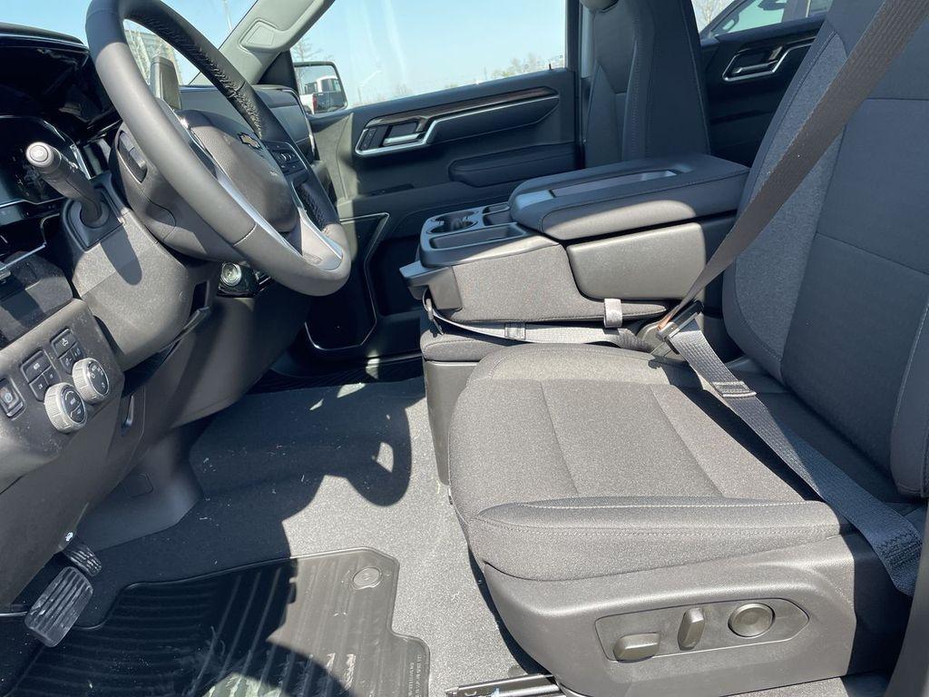 new 2025 Chevrolet Silverado 1500 car, priced at $47,790