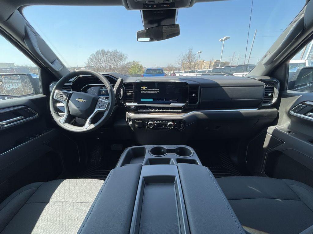 new 2025 Chevrolet Silverado 1500 car, priced at $47,790