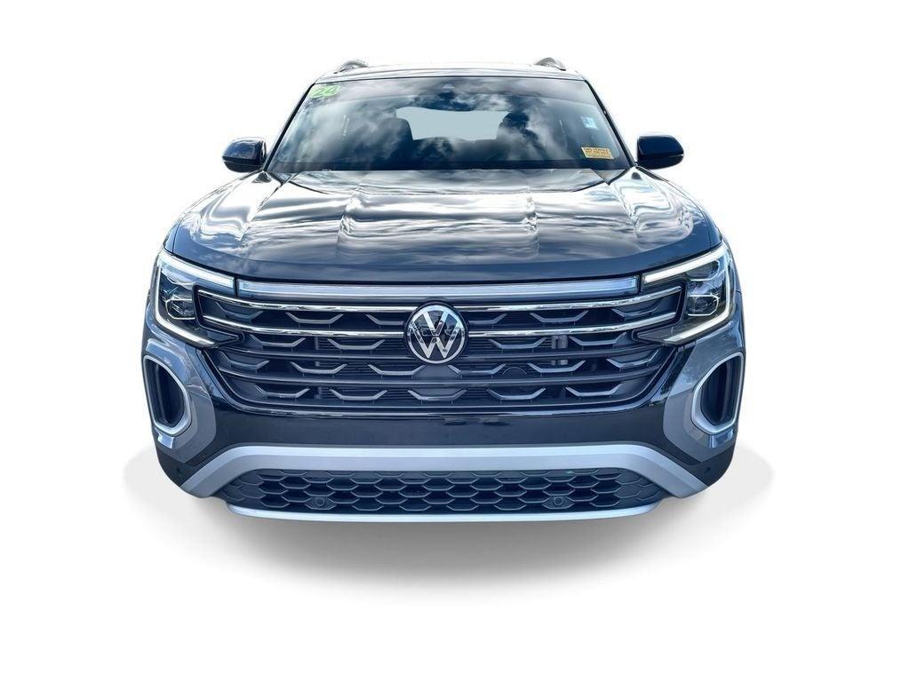 used 2024 Volkswagen Atlas car, priced at $37,000