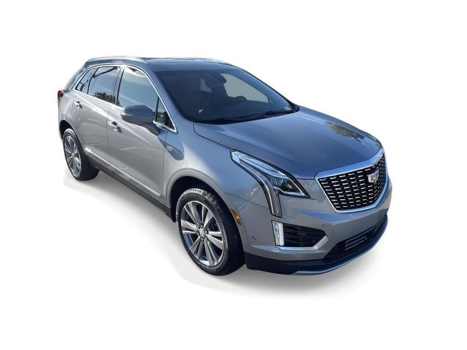 new 2025 Cadillac XT5 car