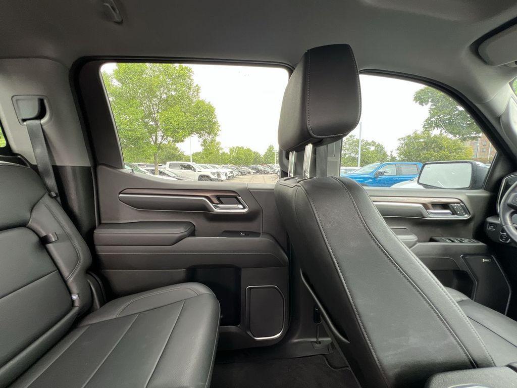 used 2022 GMC Sierra 1500 car, priced at $47,000