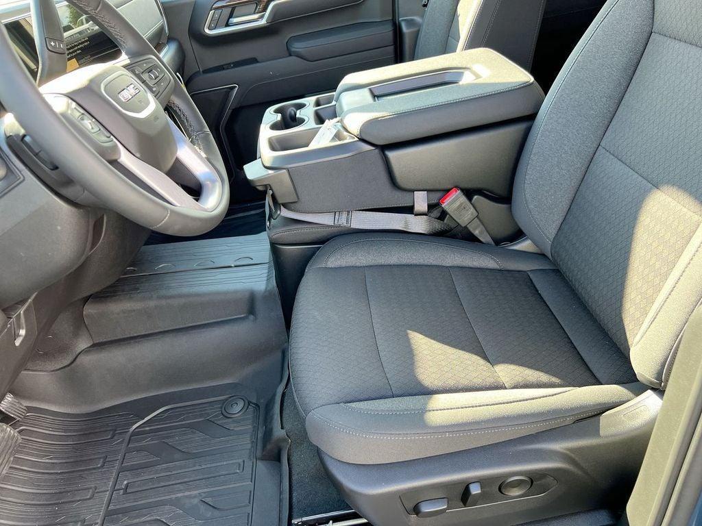 new 2026 GMC Sierra 1500 car, priced at $49,200