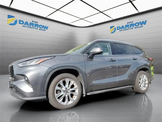 used 2023 Toyota Highlander Hybrid car, priced at $38,495