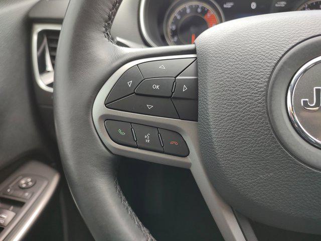 used 2019 Jeep Cherokee car, priced at $18,725