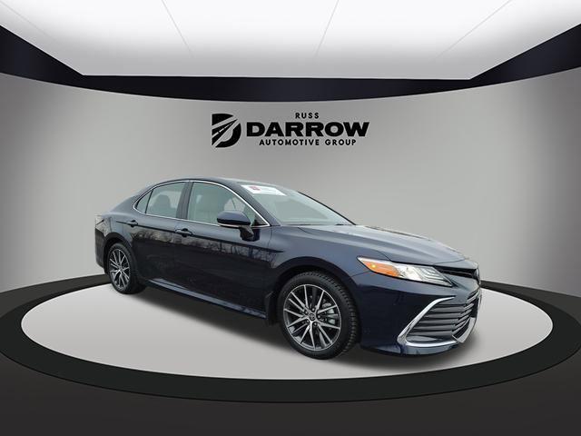 used 2022 Toyota Camry Hybrid car, priced at $29,135