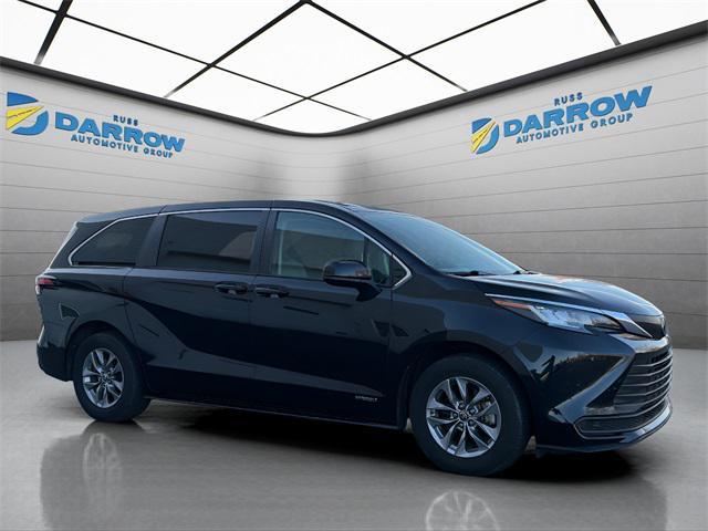 used 2021 Toyota Sienna car, priced at $28,500