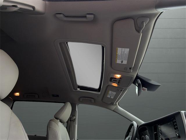 used 2020 Toyota Sienna car, priced at $26,603