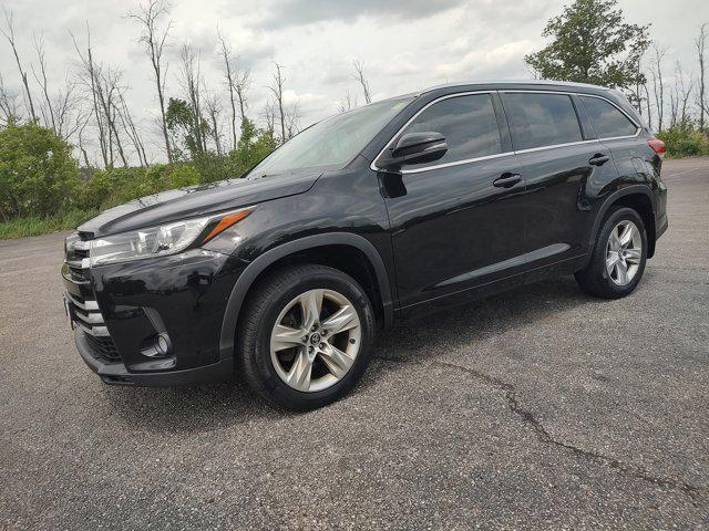 used 2017 Toyota Highlander car, priced at $19,600
