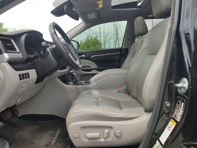 used 2017 Toyota Highlander car, priced at $19,595