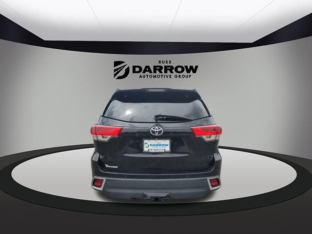 used 2017 Toyota Highlander car, priced at $19,595