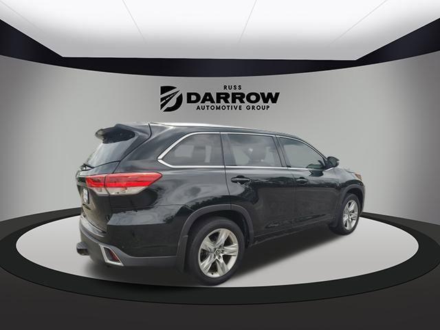 used 2017 Toyota Highlander car, priced at $19,595