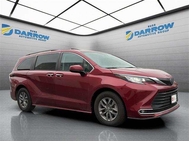 used 2023 Toyota Sienna car, priced at $38,500