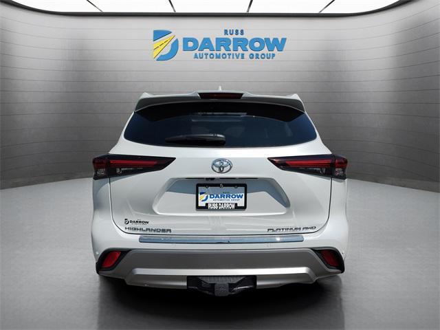 used 2024 Toyota Highlander car, priced at $49,985