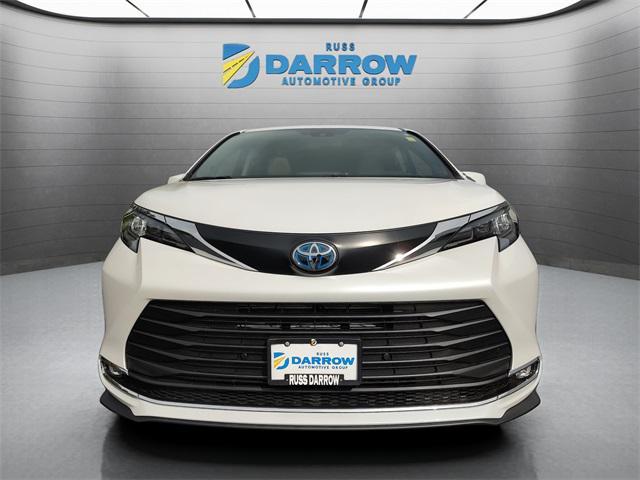 used 2024 Toyota Sienna car, priced at $48,041