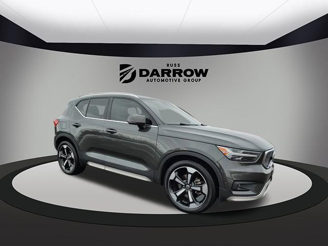 used 2019 Volvo XC40 car, priced at $21,000