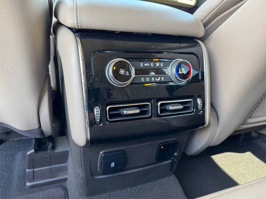 used 2021 Lincoln Aviator car, priced at $34,555