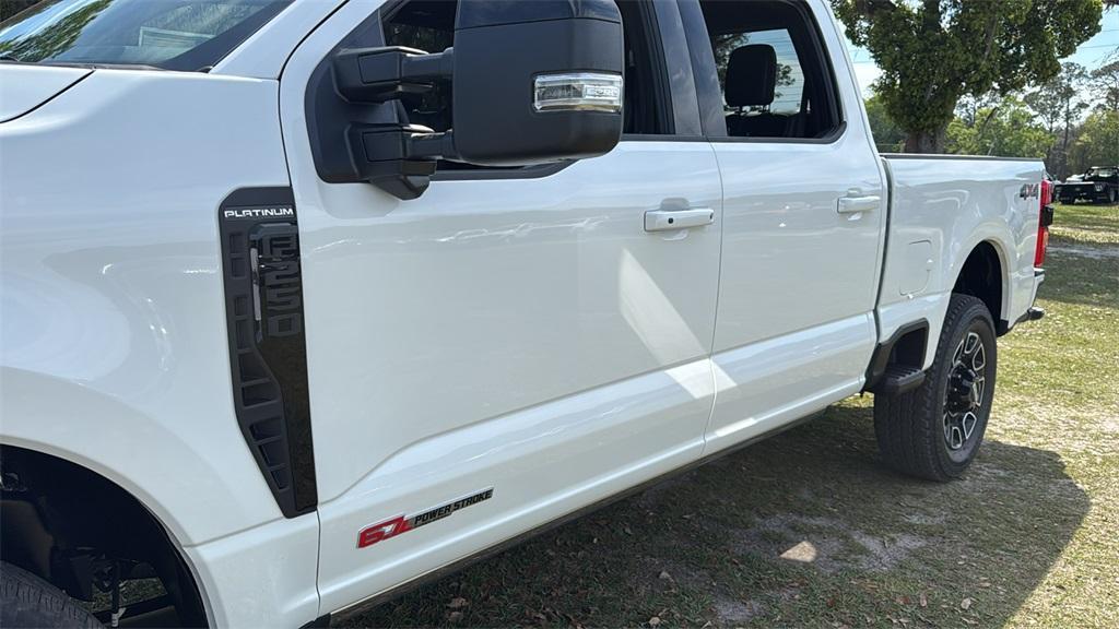 new 2025 Ford F-250 car, priced at $100,160