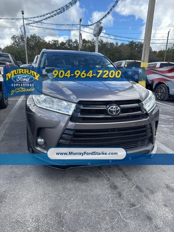 used 2019 Toyota Highlander car, priced at $21,823