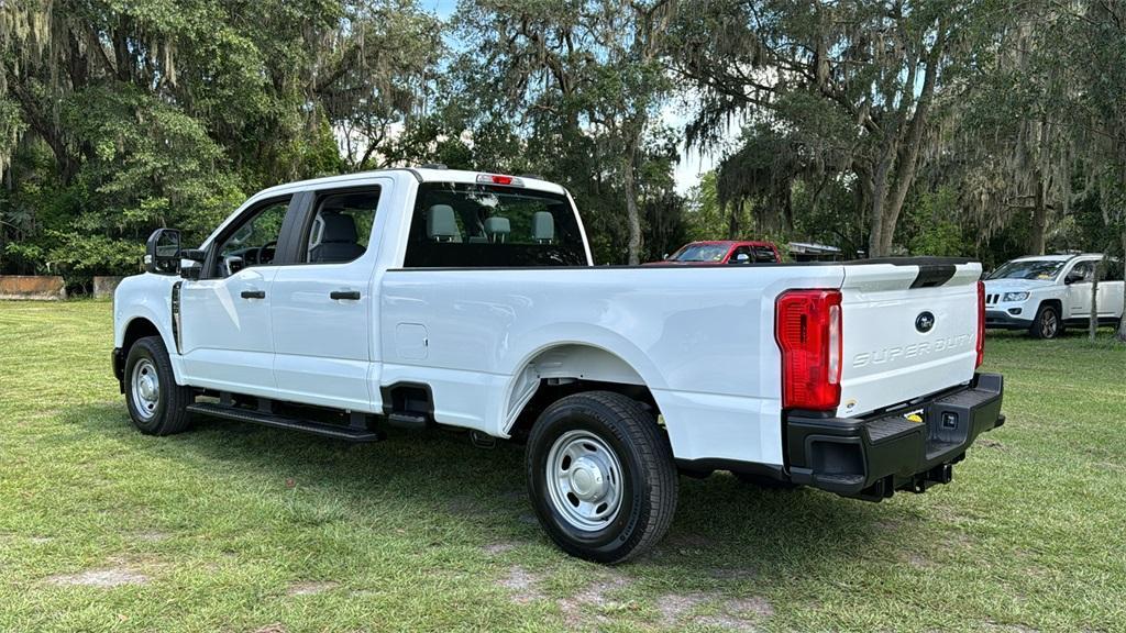 new 2024 Ford F-250 car, priced at $48,817