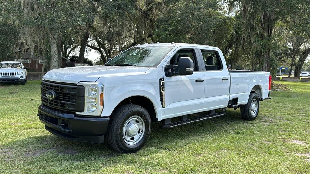 new 2024 Ford F-250 car, priced at $48,817