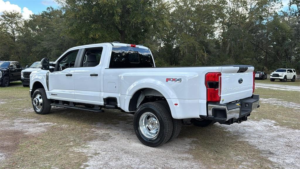 new 2024 Ford F-350 car, priced at $73,170