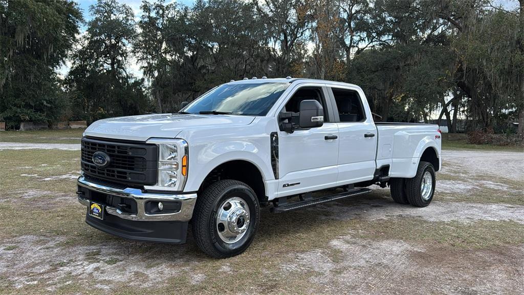 new 2024 Ford F-350 car, priced at $73,170