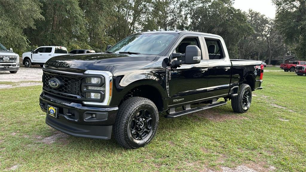 new 2024 Ford F-350 car, priced at $72,215