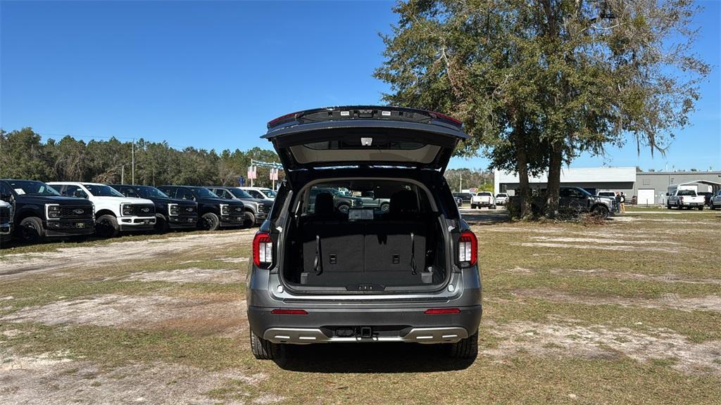 new 2025 Ford Explorer car, priced at $44,081