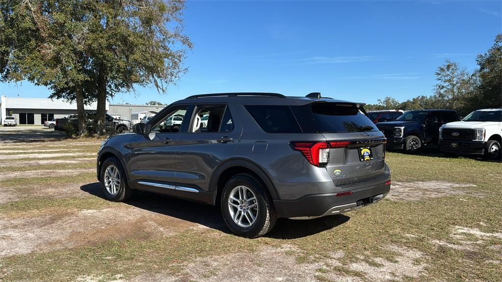 new 2025 Ford Explorer car, priced at $44,081