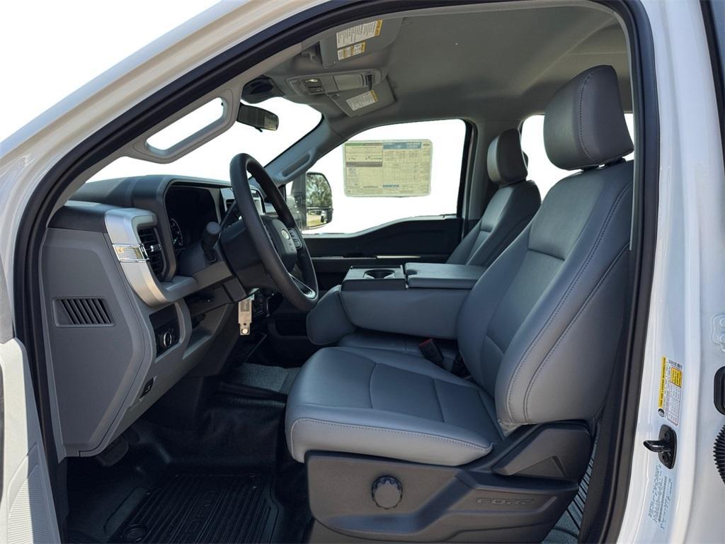 new 2025 Ford F-250 car, priced at $70,010