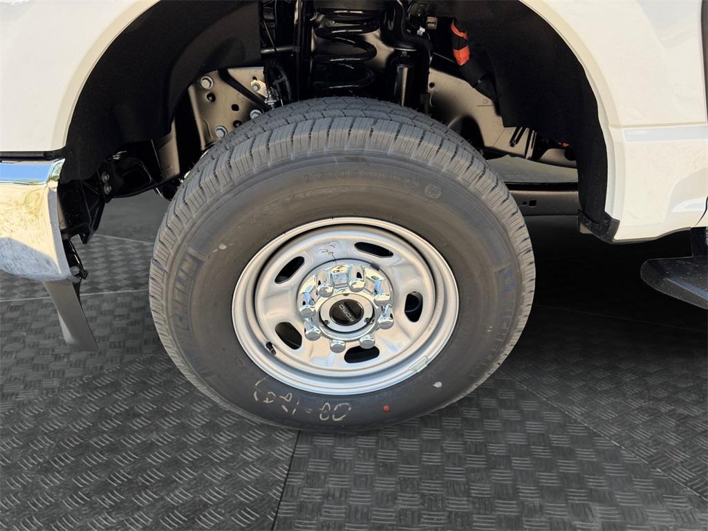 new 2025 Ford F-250 car, priced at $70,010