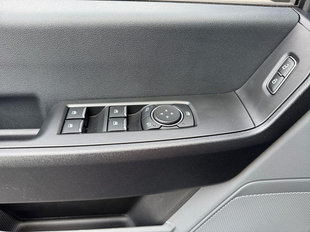 new 2025 Ford F-250 car, priced at $67,112
