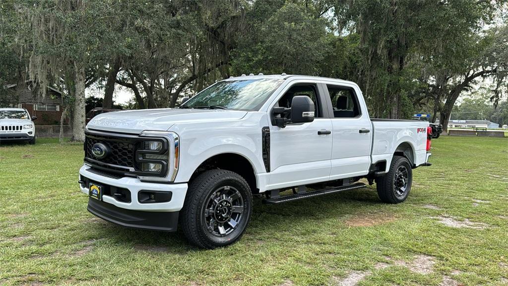 new 2024 Ford F-250 car, priced at $60,650