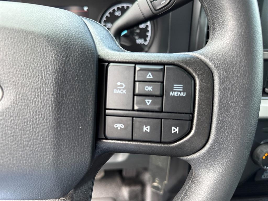 new 2025 Ford F-450 car, priced at $75,635