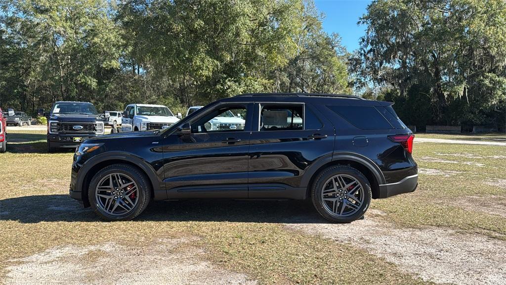 new 2025 Ford Explorer car, priced at $47,705