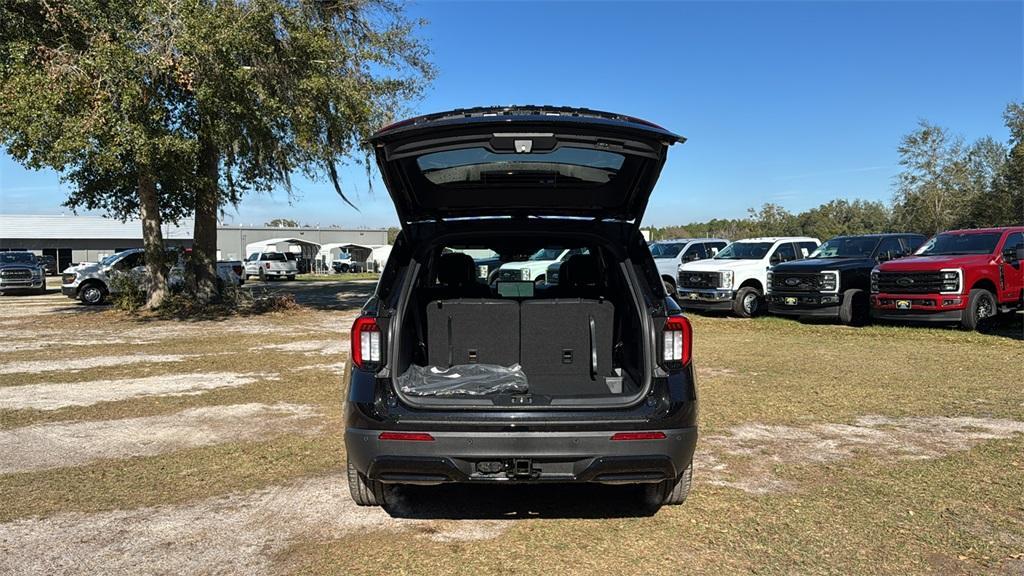 new 2025 Ford Explorer car, priced at $47,705