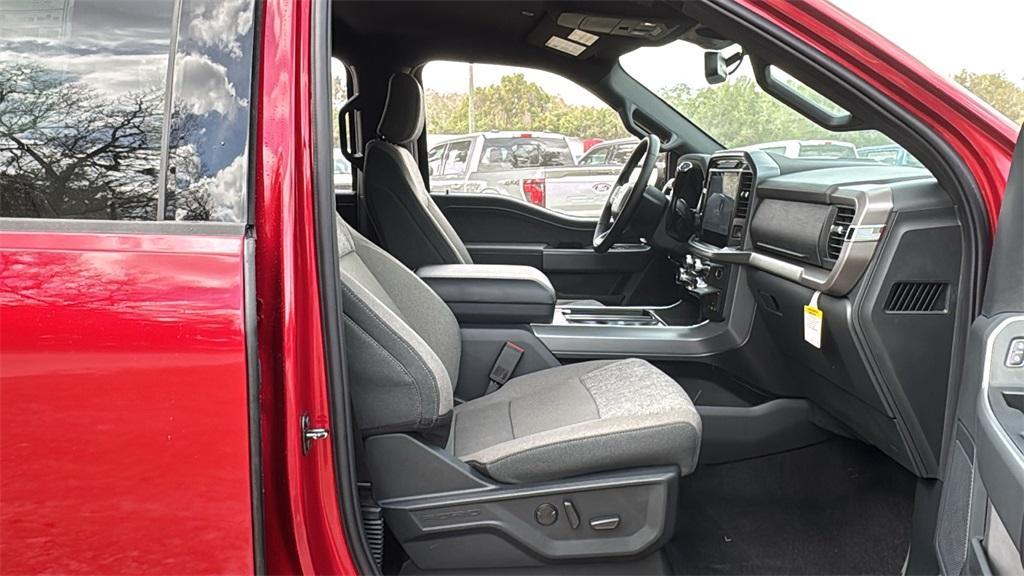 new 2025 Ford F-150 car, priced at $62,590