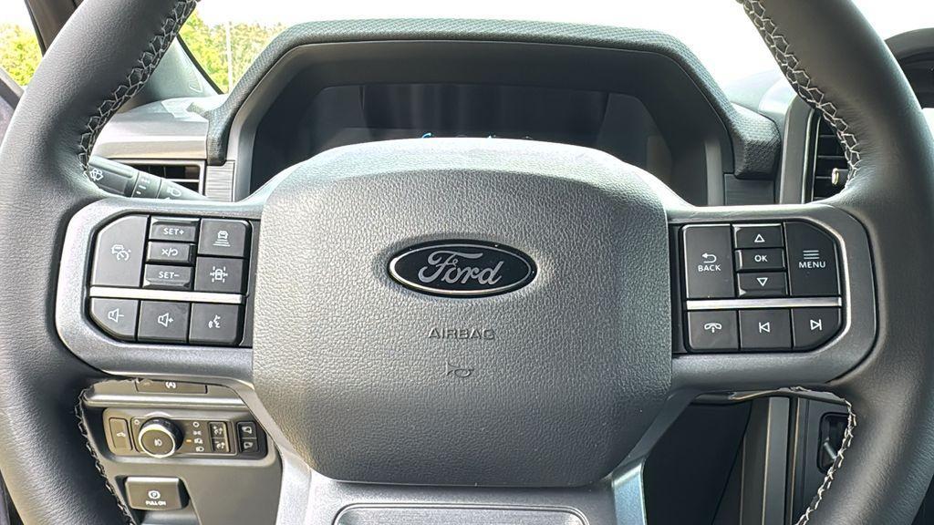 new 2025 Ford F-150 car, priced at $60,906