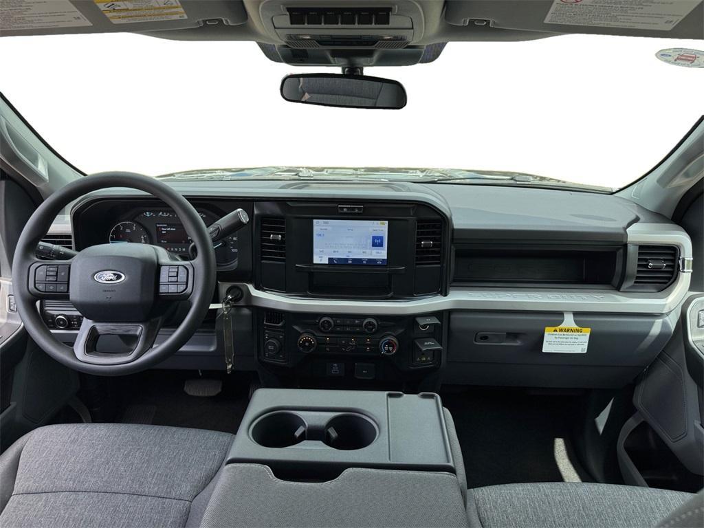 new 2025 Ford F-350 car, priced at $76,400