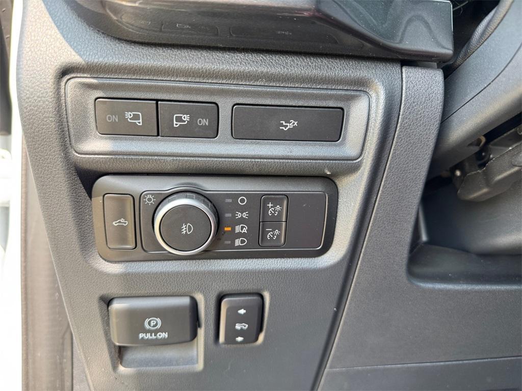 used 2022 Ford F-150 car, priced at $40,172
