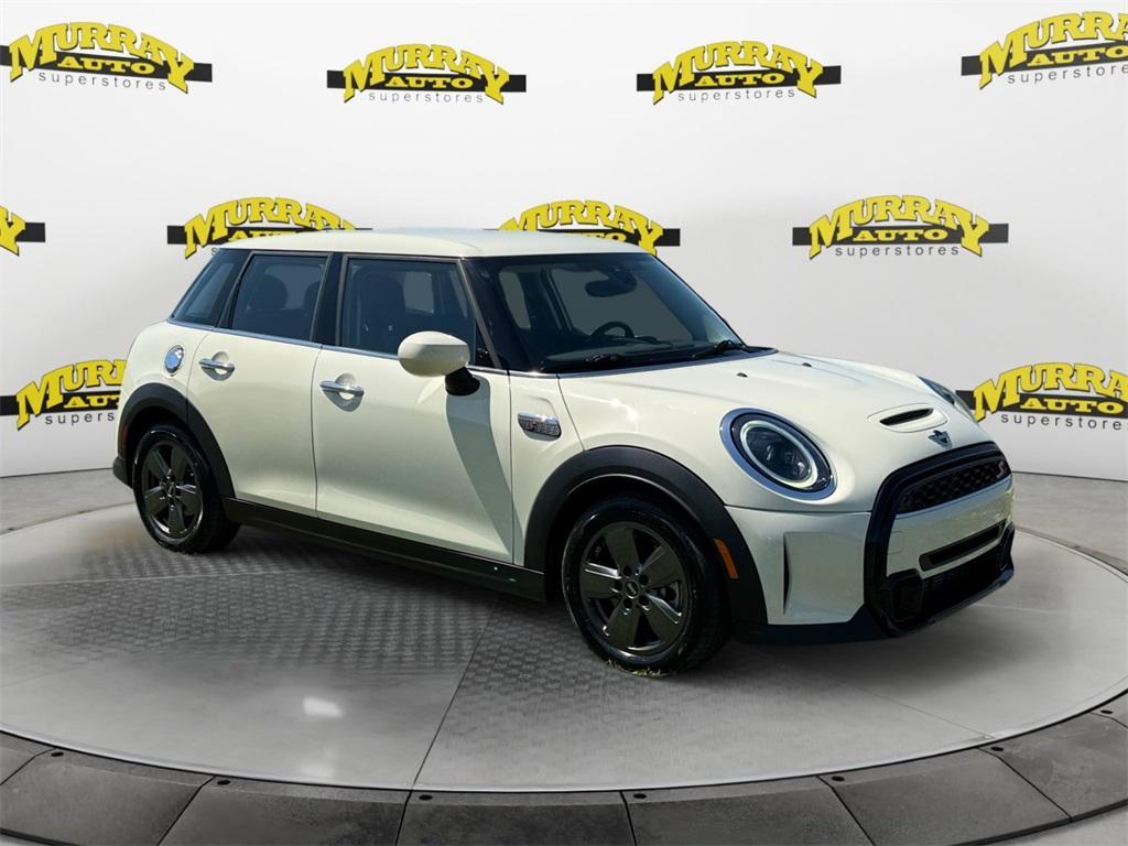 used 2022 MINI Hardtop car, priced at $25,698