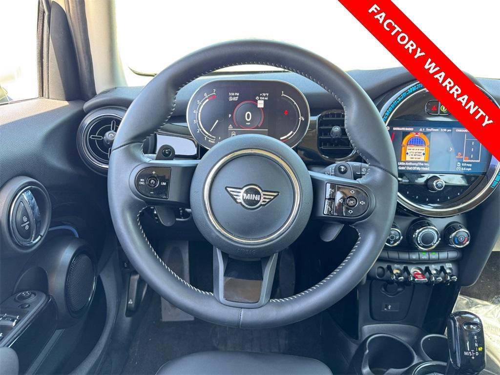 used 2022 MINI Hardtop car, priced at $23,802