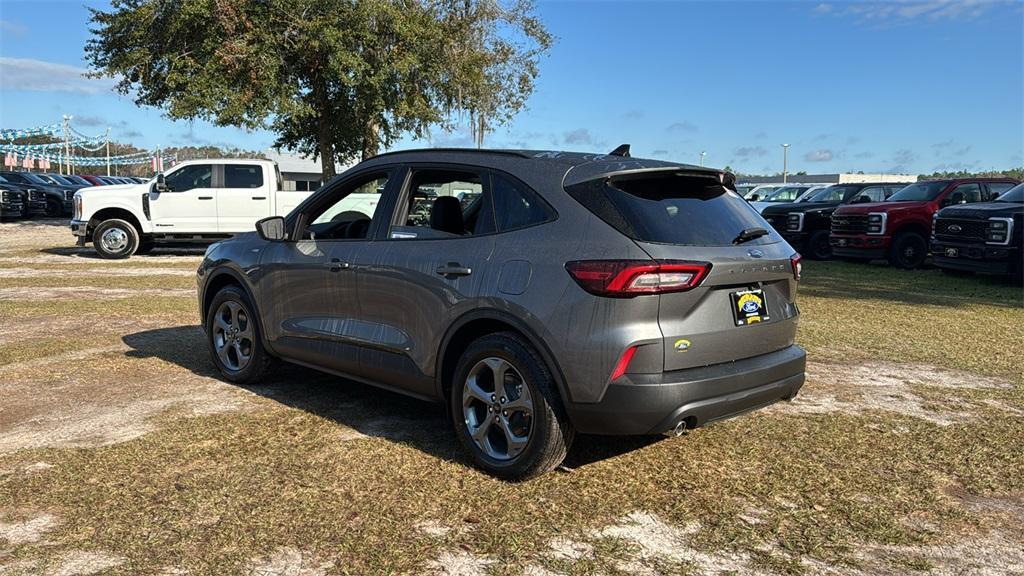 new 2025 Ford Escape car, priced at $33,301