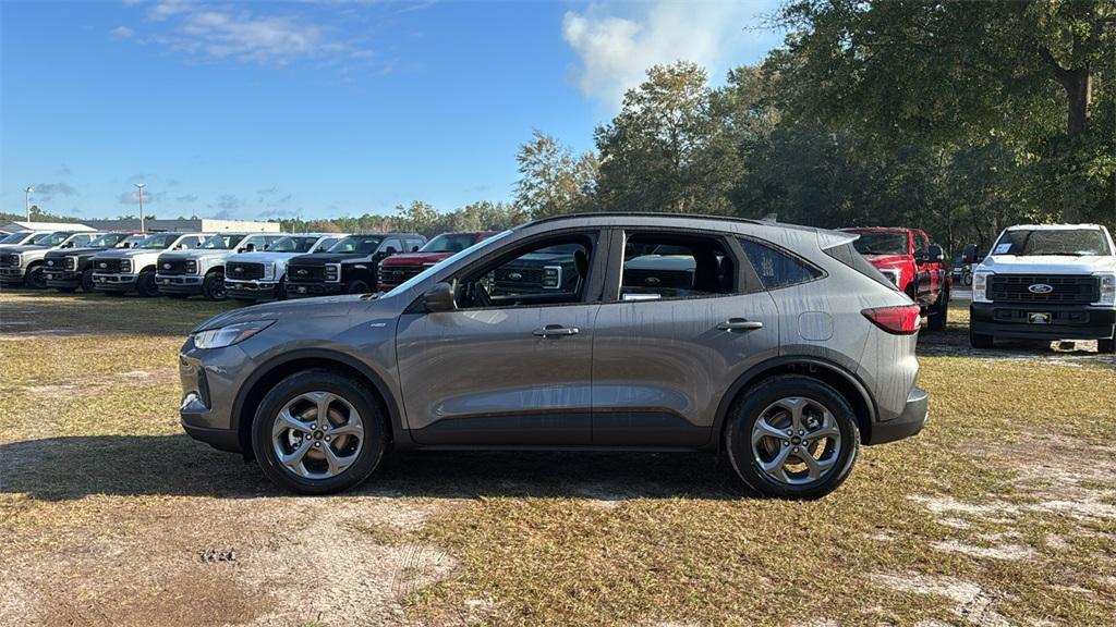 new 2025 Ford Escape car, priced at $33,301