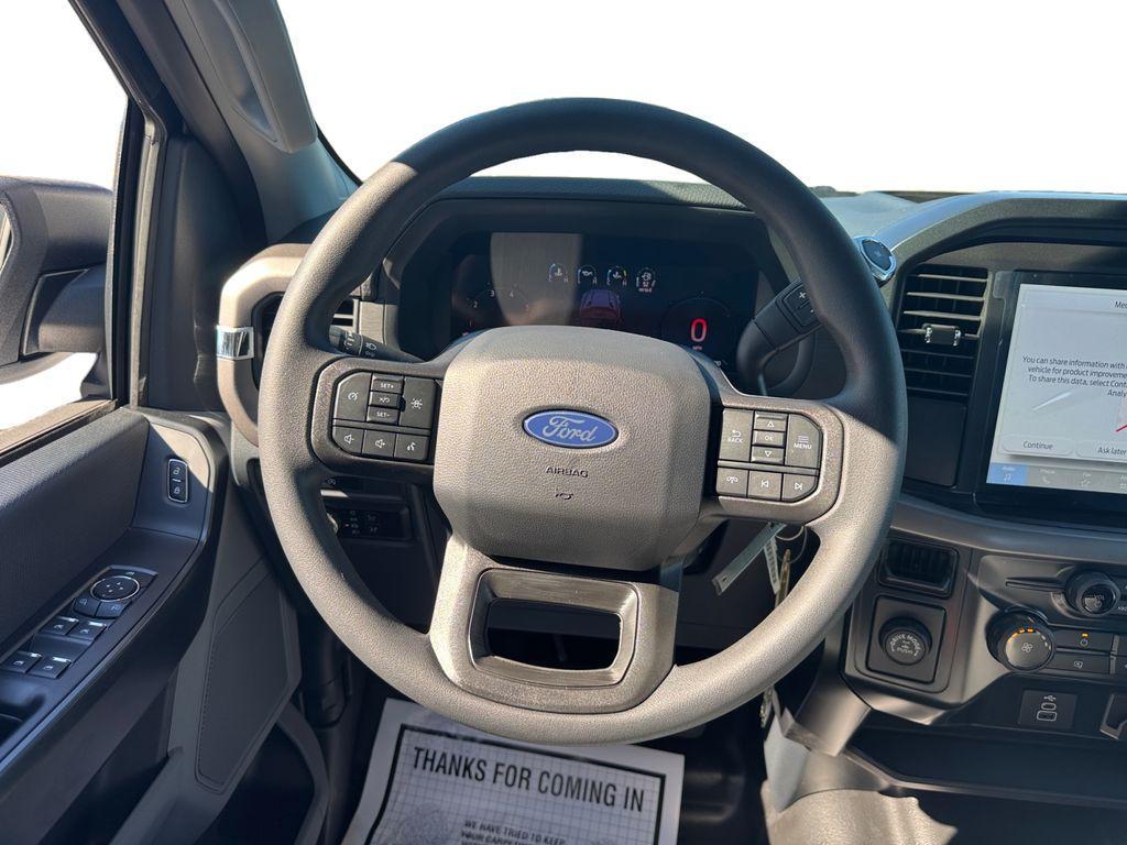 new 2025 Ford F-150 car, priced at $47,057