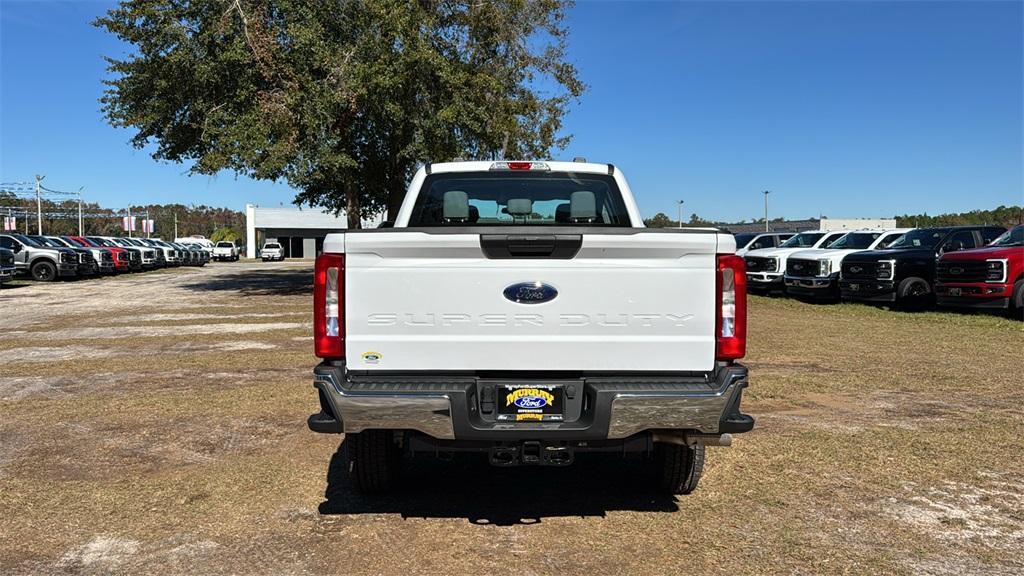 new 2024 Ford F-250 car, priced at $65,791