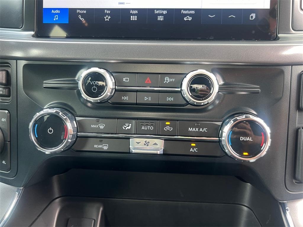 new 2025 Ford F-150 car, priced at $52,553