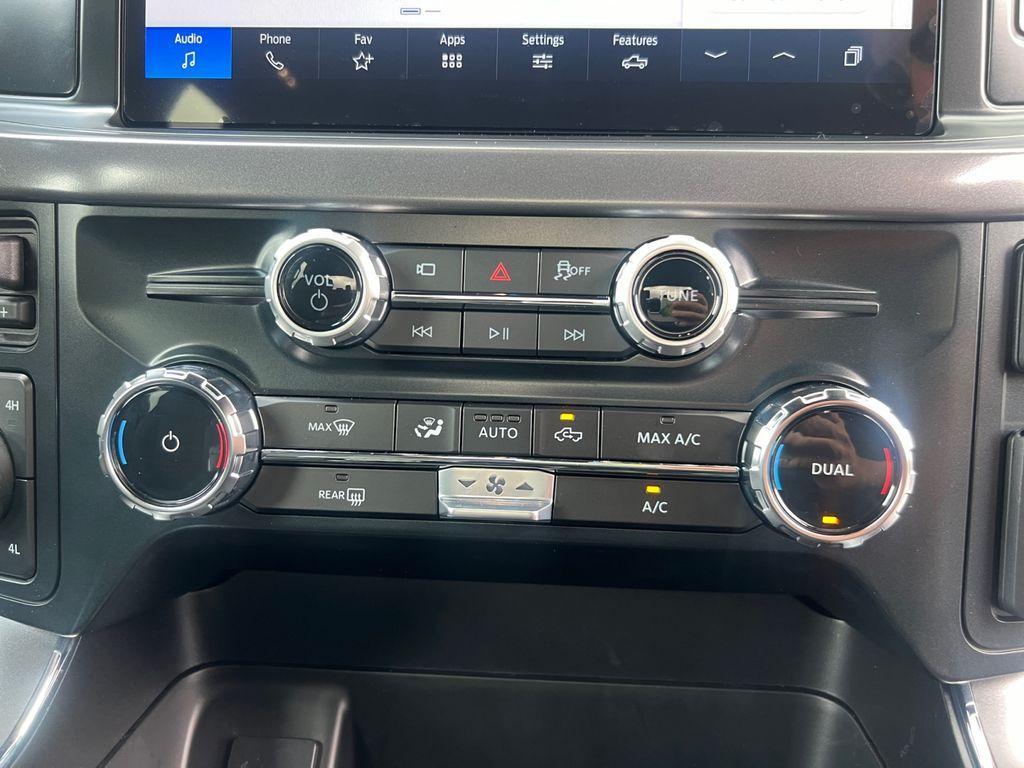 new 2025 Ford F-150 car, priced at $59,370