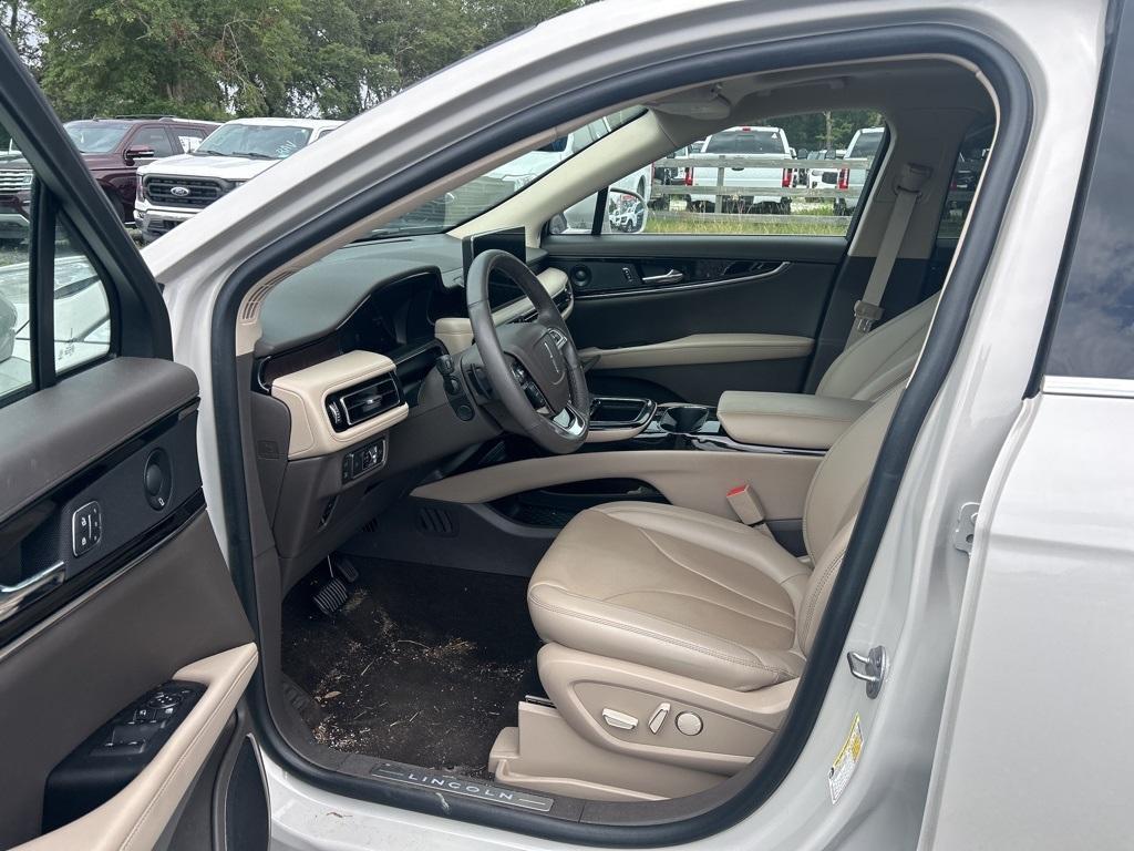 used 2021 Lincoln Nautilus car, priced at $34,678
