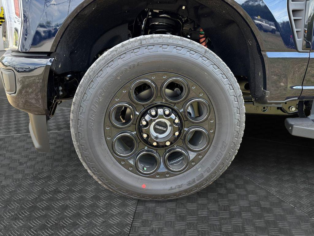 new 2025 Ford F-250 car, priced at $77,834